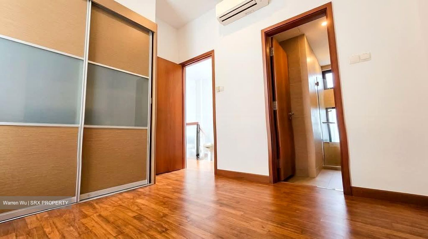 Lornie Road (D11), Terrace #582114151
